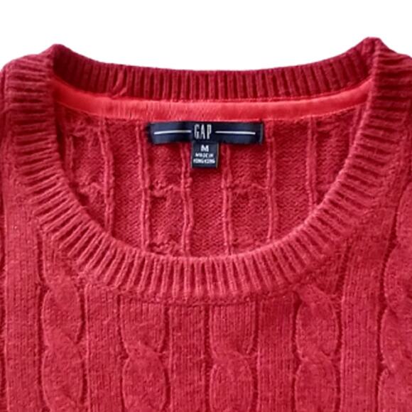 Gap Red Sweater Long Sleeves Cable Knit Round Neck Angora Blend Womens Medium - Picture 2 of 5